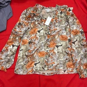 Long sleeve Blouse with Flowers